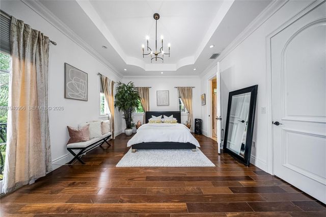 7538 SW 64th St, Miami, FL 33143