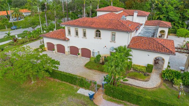 7538 SW 64th St, Miami, FL 33143