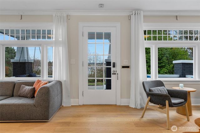 2629 Boyer Avenue E, Seattle, WA 98102