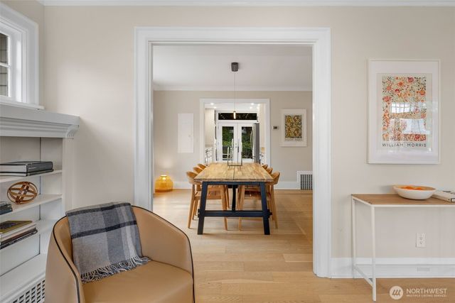 2629 Boyer Avenue E, Seattle, WA 98102