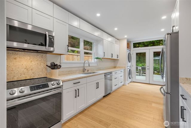 2629 Boyer Avenue E, Seattle, WA 98102