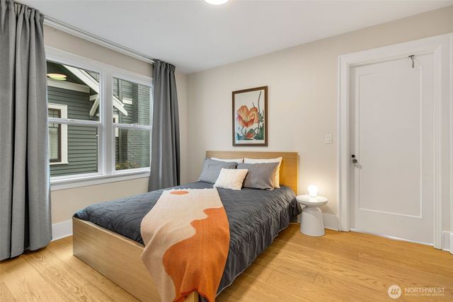 2629 Boyer Avenue E, Seattle, WA 98102