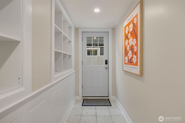 2629 Boyer Avenue E, Seattle, WA 98102