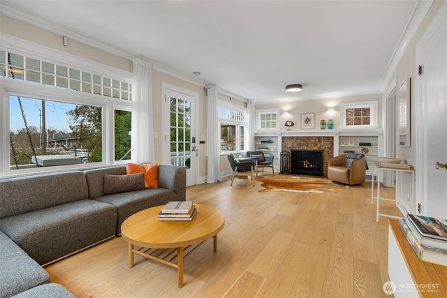 2629 Boyer Avenue E, Seattle, WA 98102