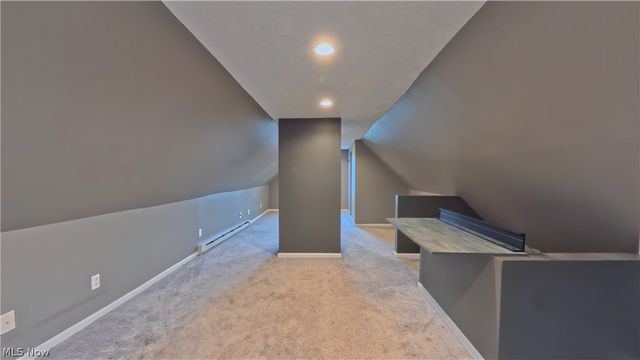 326 E Wilson Avenue, Girard, OH 44420