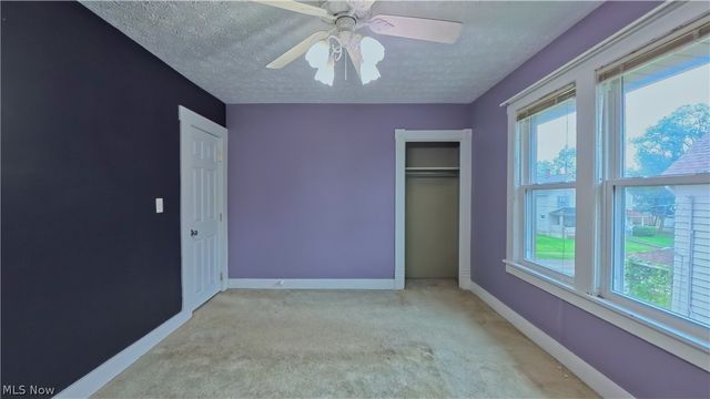 326 E Wilson Avenue, Girard, OH 44420