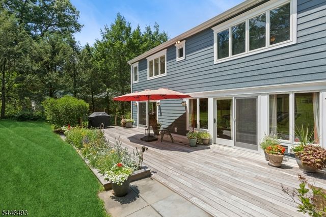 139 Long View Terrace, Long Hill Twp., NJ 07933