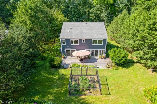 139 Long View Terrace, Long Hill Twp., NJ 07933