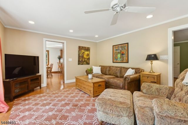 139 Long View Terrace, Long Hill Twp., NJ 07933