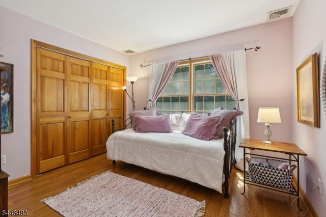 139 Long View Terrace, Long Hill Twp., NJ 07933