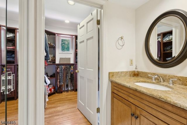 139 Long View Terrace, Long Hill Twp., NJ 07933