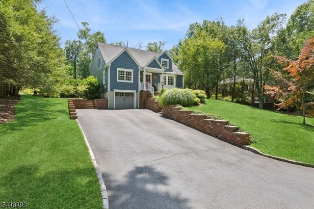 139 Long View Terrace, Long Hill Twp., NJ 07933