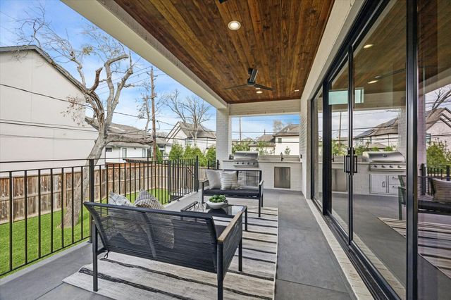 3502 Durness Way, Houston, TX 77025