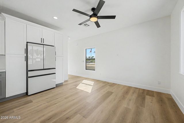 920 E PASADENA Avenue 1, Phoenix, AZ 85014