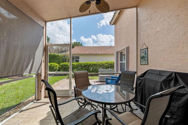 377 NW Granville Street, Port St. Lucie, FL 34986