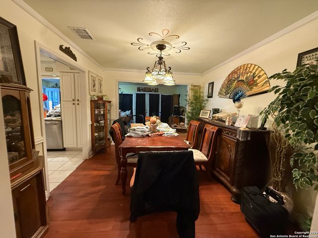 1320 Continental, Pleasanton, TX 78064