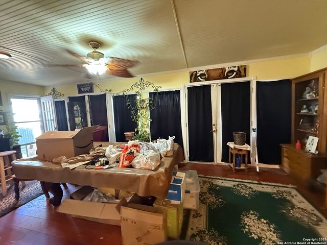 1320 Continental, Pleasanton, TX 78064