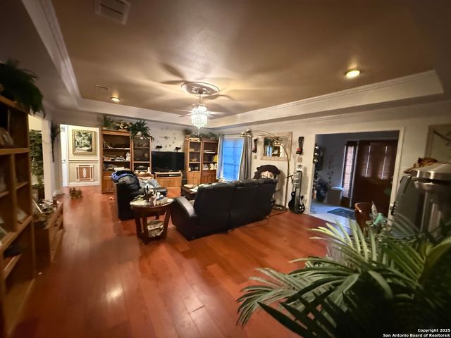 1320 Continental, Pleasanton, TX 78064