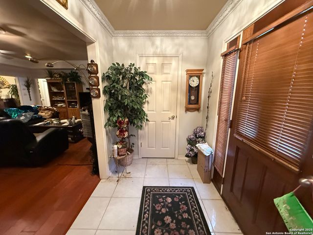 1320 Continental, Pleasanton, TX 78064