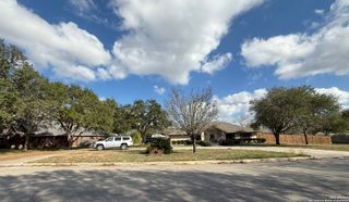 1320 Continental, Pleasanton, TX 78064