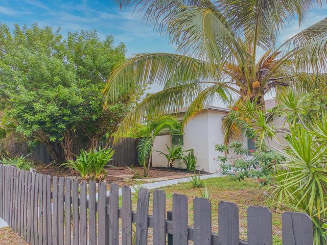 629 S K Street Unit 1, Lake Worth Beach, FL 33460