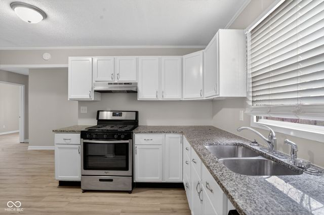 2240 Saint Peter Street, Indianapolis, IN 46203