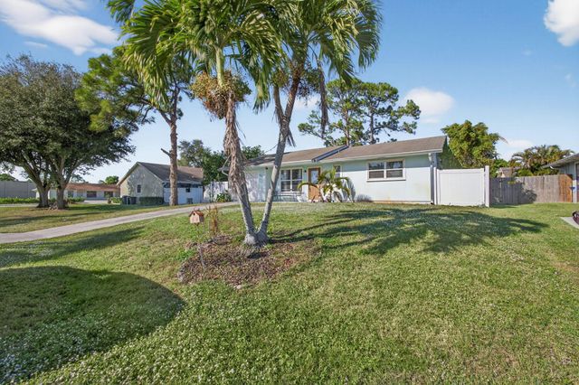 6103 Ebert Street, Jupiter, FL 33458