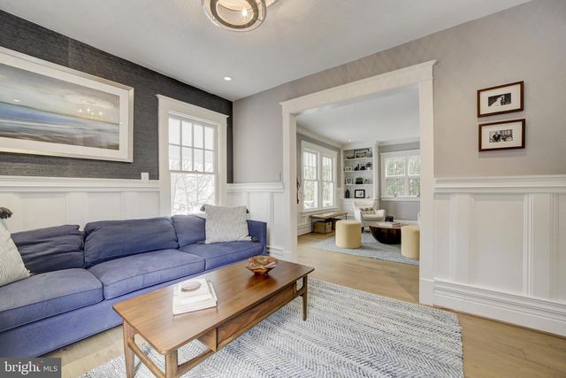 5142 KLINGLE ST NW, Washington, DC 20016