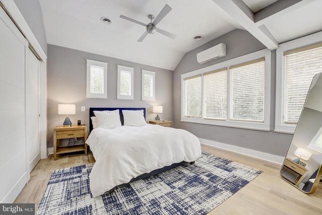 5142 KLINGLE ST NW, Washington, DC 20016