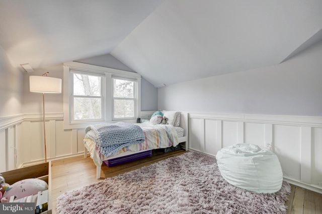 5142 KLINGLE ST NW, Washington, DC 20016