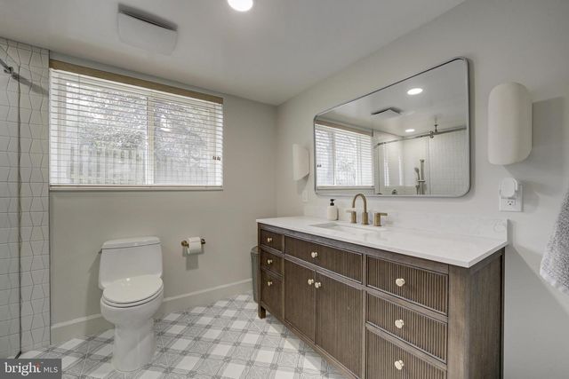 5142 KLINGLE ST NW, Washington, DC 20016