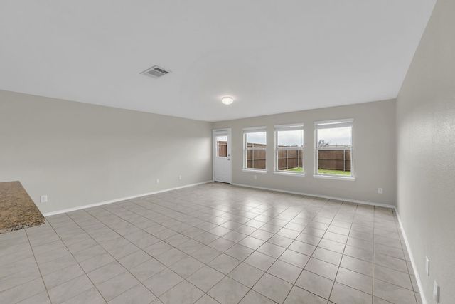 2535 Brentwood, Lancaster, TX 75134