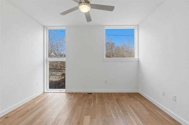 2002 E 7th ST 227, Austin, TX 78702