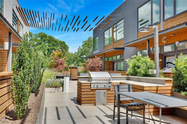 2002 E 7th ST 227, Austin, TX 78702