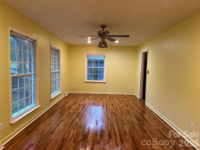 3220 Wiseman Drive, Charlotte, NC 28227