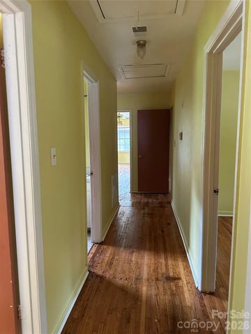 3220 Wiseman Drive, Charlotte, NC 28227