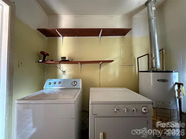 3220 Wiseman Drive, Charlotte, NC 28227