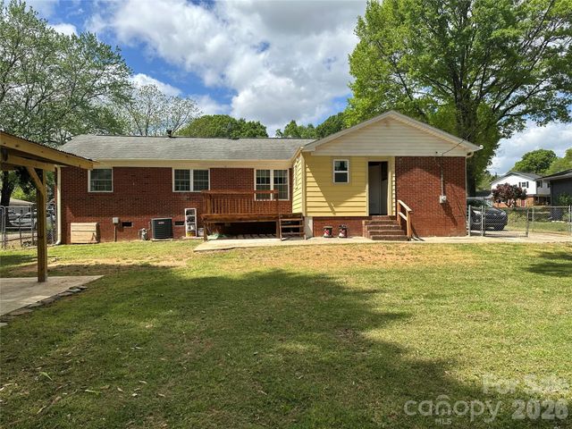 3220 Wiseman Drive, Charlotte, NC 28227