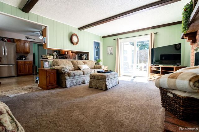 4190 Charter Oak Drive, Flint, MI 48507