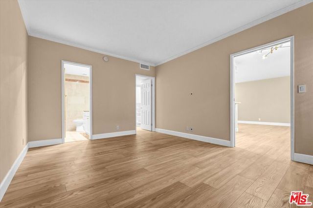 1131 Alta Loma Road 119, West Hollywood, CA 90069