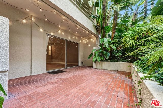 1131 Alta Loma Road 119, West Hollywood, CA 90069