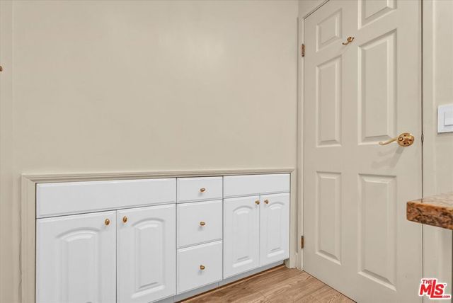 1131 Alta Loma Road 119, West Hollywood, CA 90069