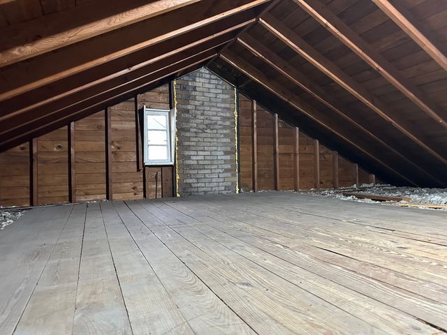 1311 N Richmond Road, Mchenry, IL 60050