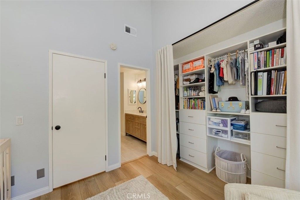 Image 21 of property listing at 26582 Fawn, Lake Forest, CA 92630