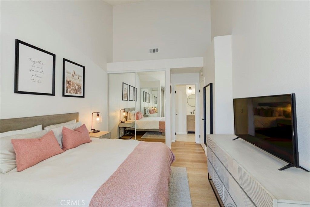 Image 23 of property listing at 26582 Fawn, Lake Forest, CA 92630