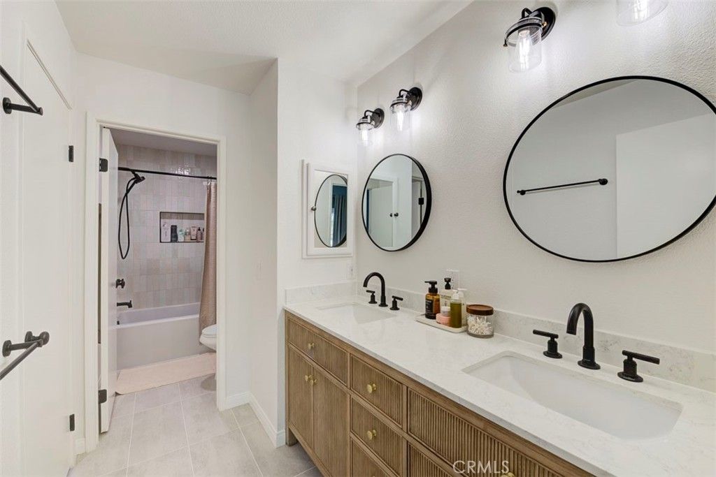 Image 24 of property listing at 26582 Fawn, Lake Forest, CA 92630