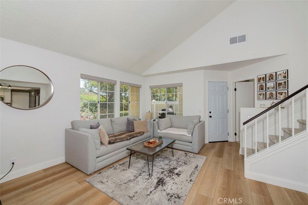 Image 3 of property listing at 26582 Fawn, Lake Forest, CA 92630