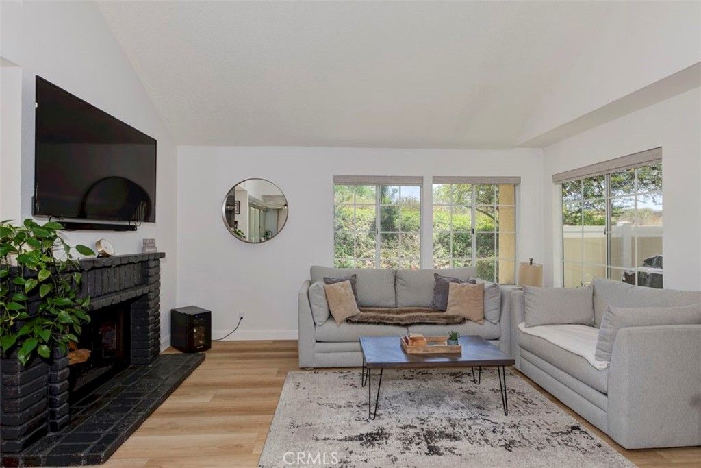 Image 4 of property listing at 26582 Fawn, Lake Forest, CA 92630