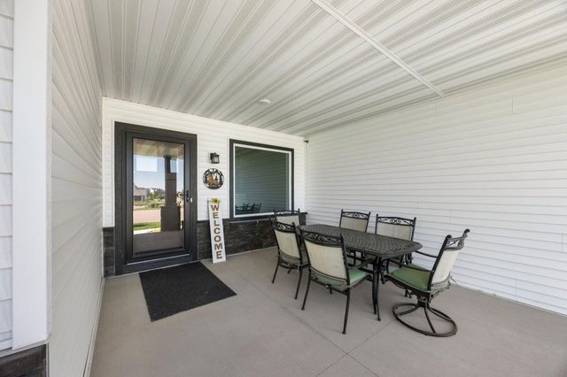 9758 Jordan Court NE, Hanover, MN 55341