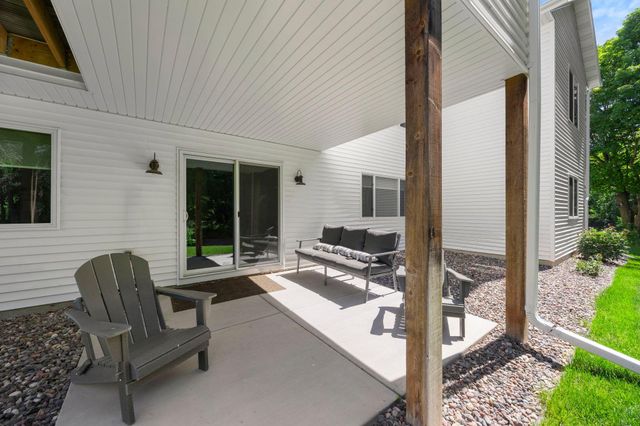 9758 Jordan Court NE, Hanover, MN 55341